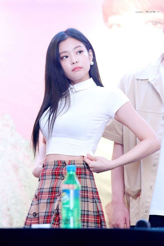 JENNIE BLACKPINK