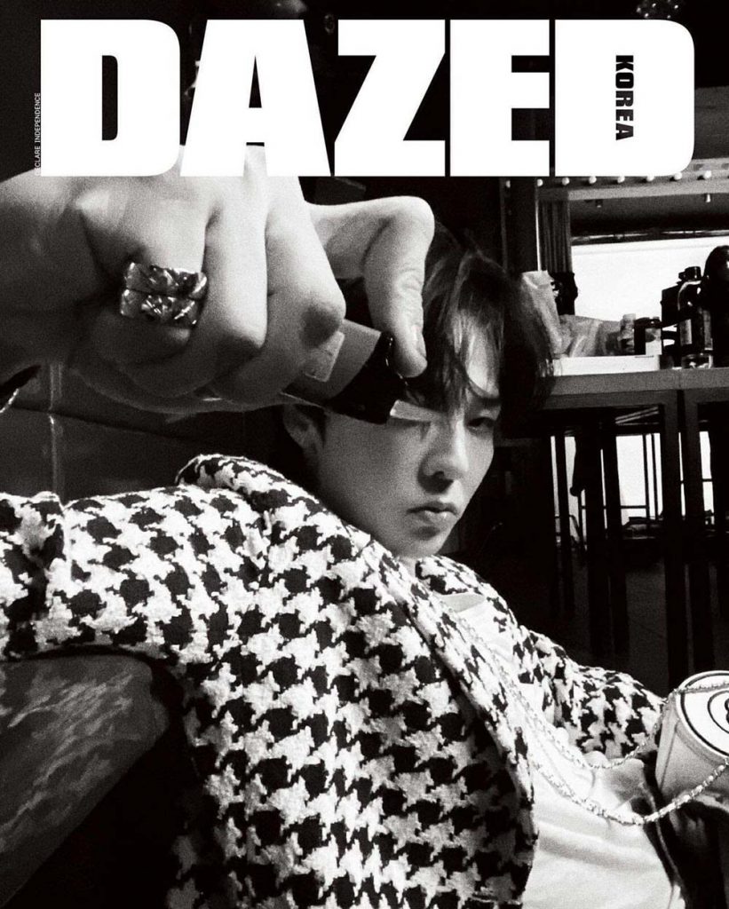 G-DRAGON DAZED ABRIL 2021