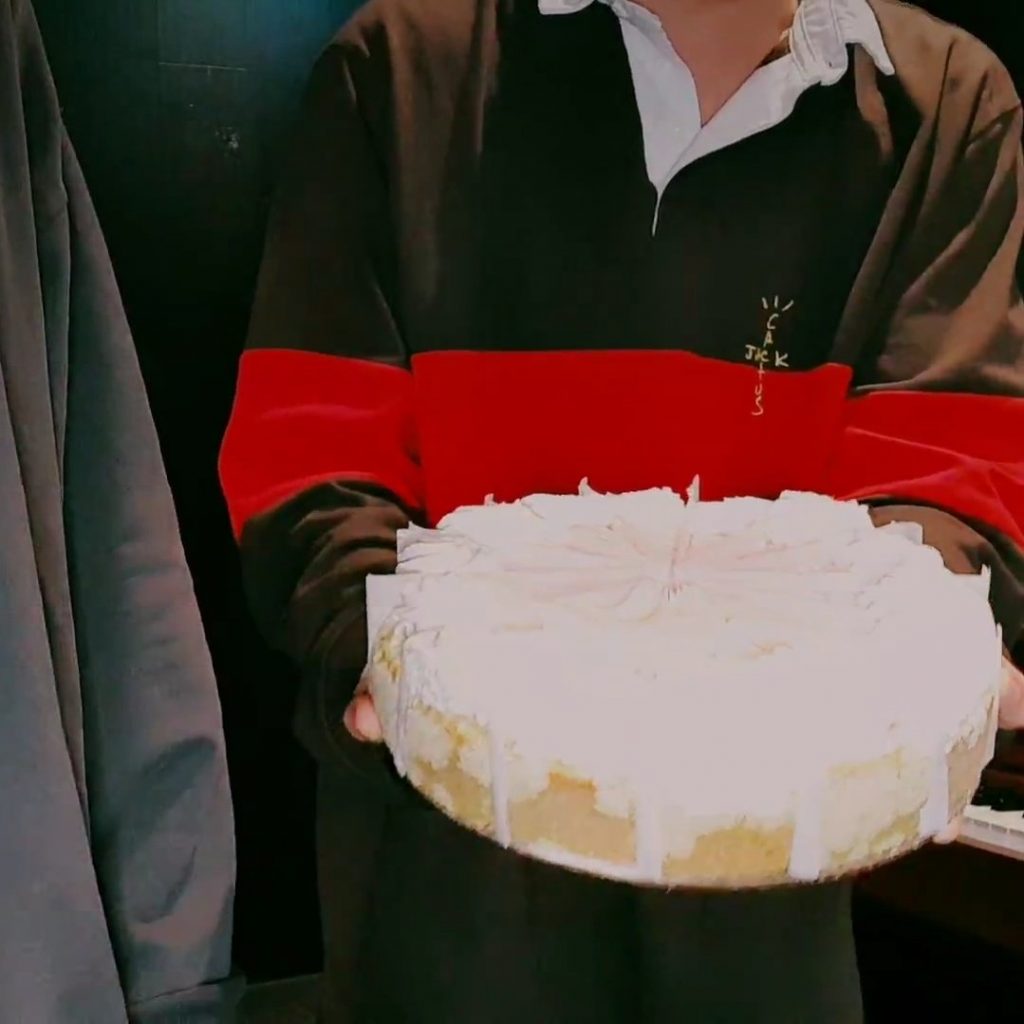 ▷ El pastel de J-Hope para Jungkook que conmovió a ARMY por el gran gesto  detrás